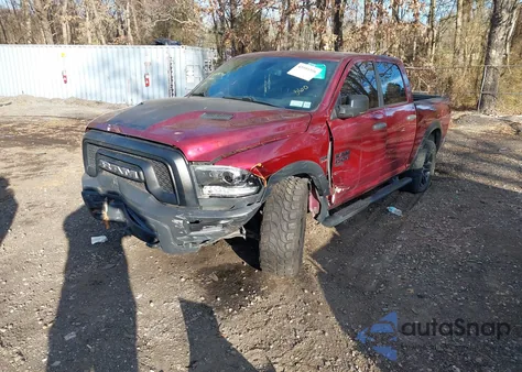 2021 Ram 1500 Classic Slt z USA, uszkodzony, nr VIN 1C6RR7LT2MS504434